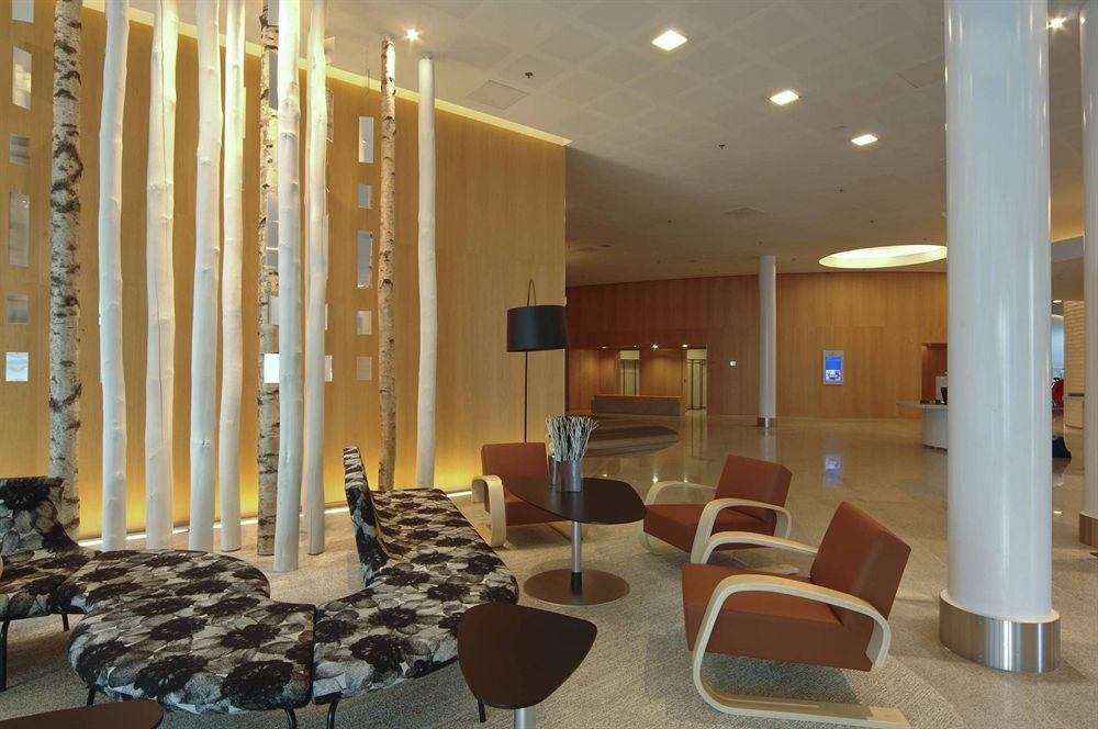 Hilton Helsinki Airport Hotel Вантаа Екстериор снимка