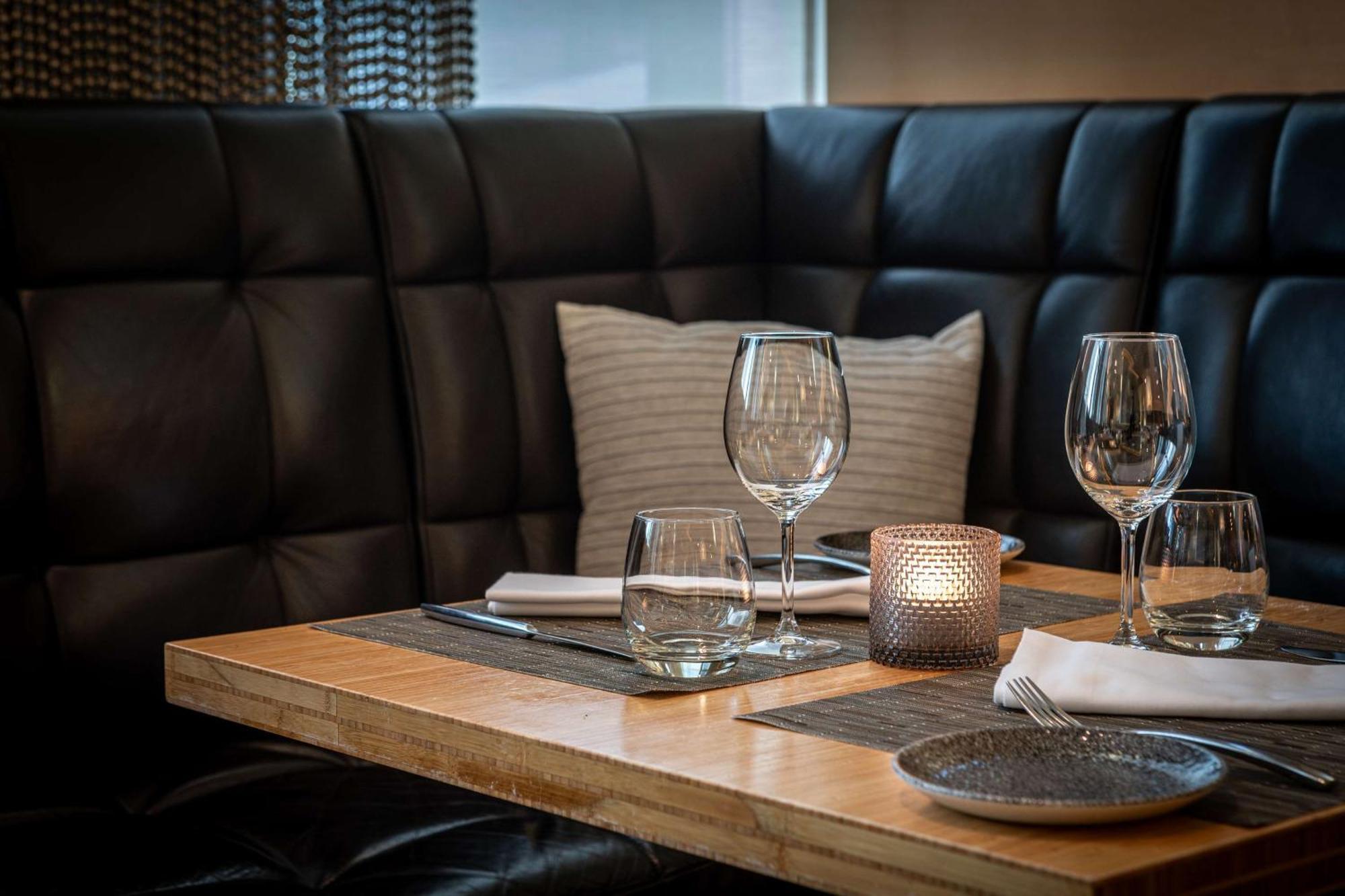 Hilton Helsinki Airport Hotel Вантаа Екстериор снимка
