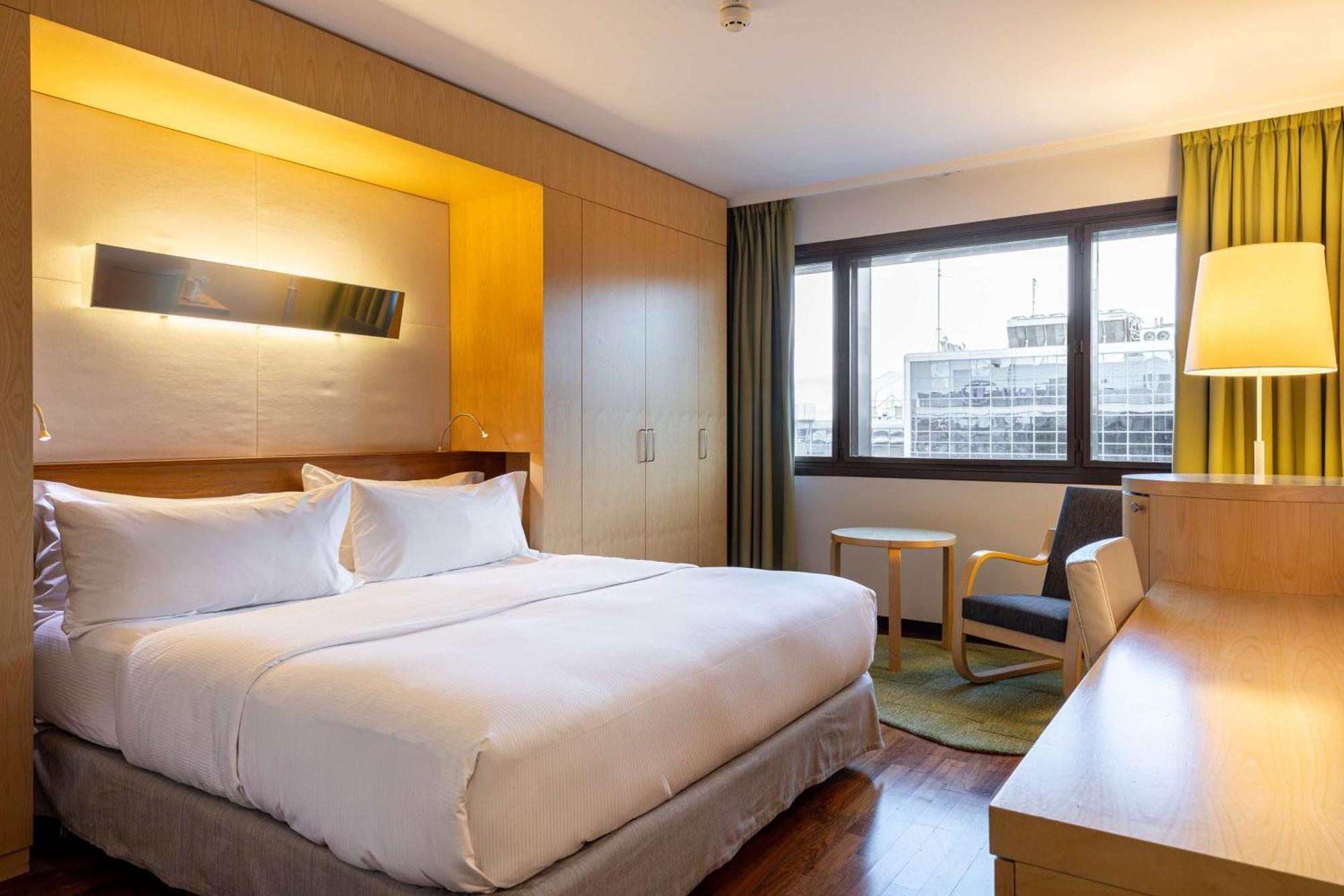 Hilton Helsinki Airport Hotel Вантаа Екстериор снимка
