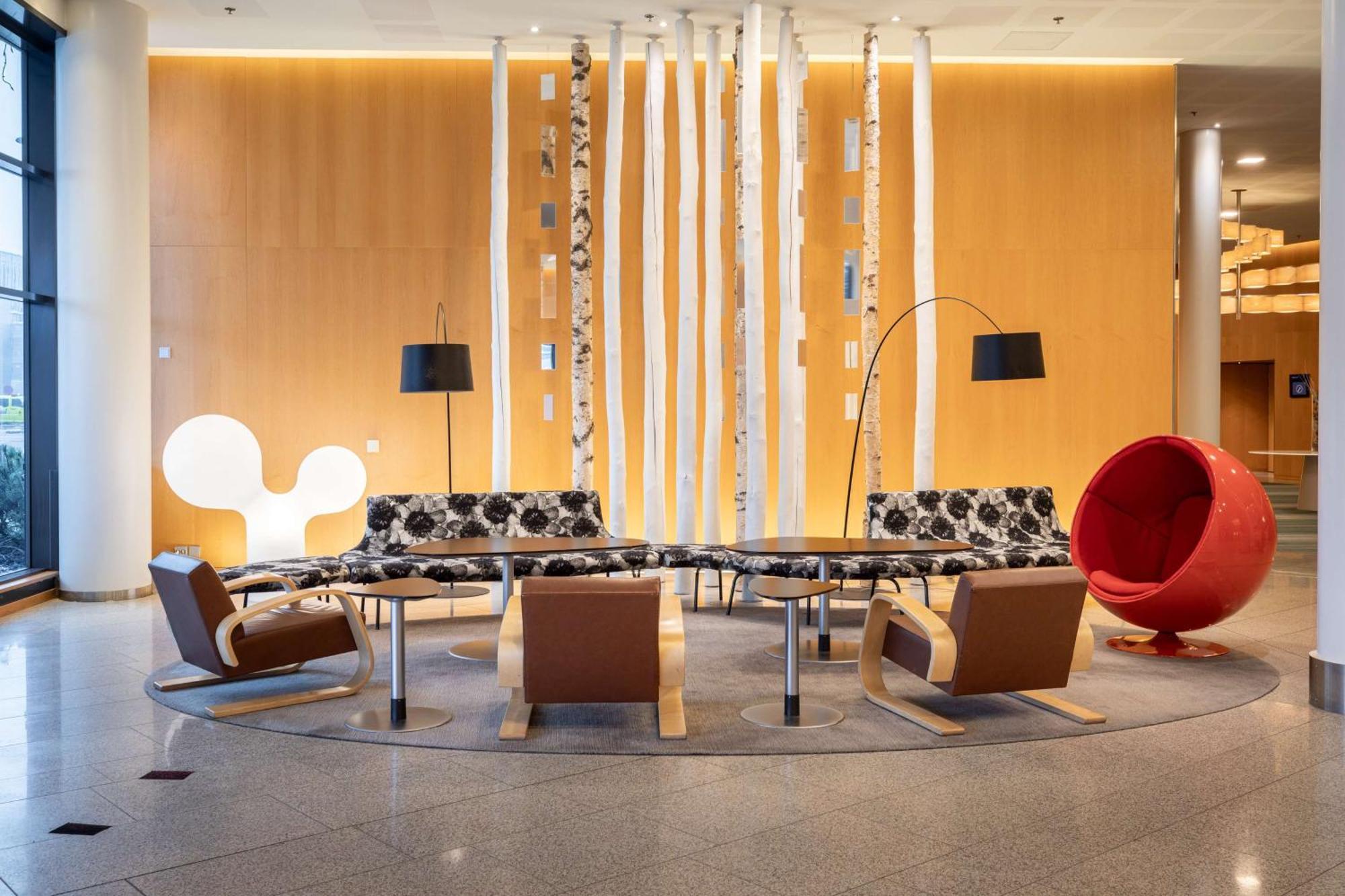 Hilton Helsinki Airport Hotel Вантаа Екстериор снимка